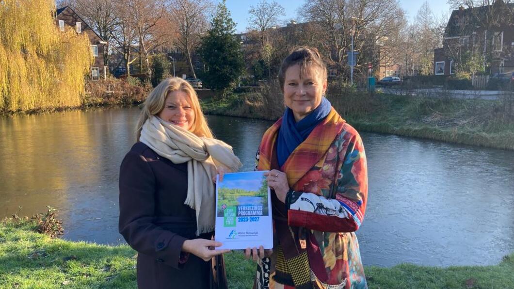 22.12.WaterNatuurlijk.dames
